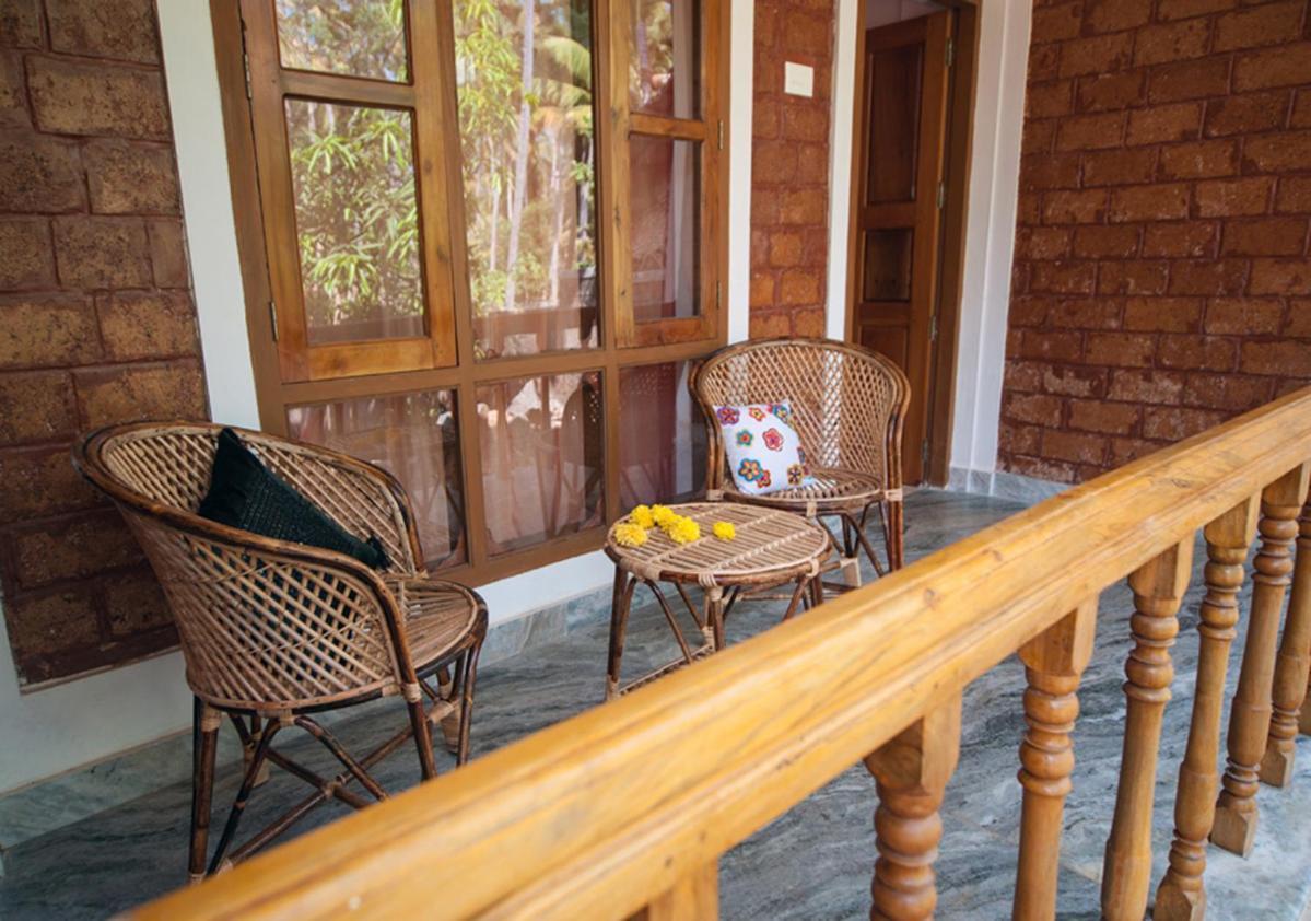 Ashiyana Cliff And Beach Resort Varkala Exteriör bild