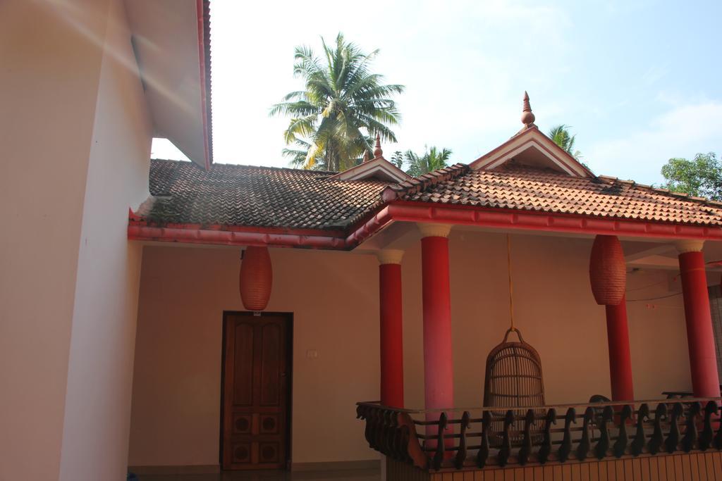 Ashiyana Cliff And Beach Resort Varkala Exteriör bild